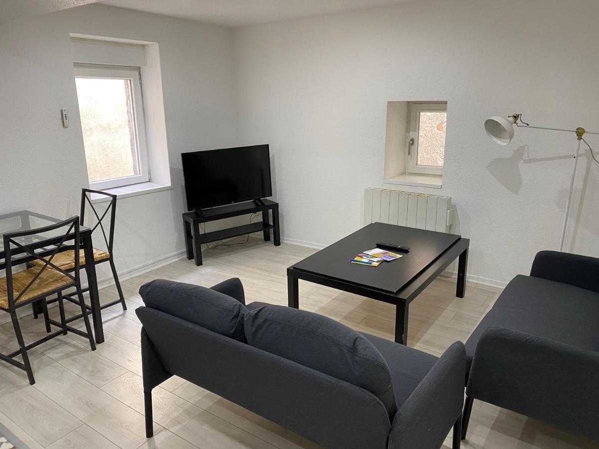 Appartement 2Eme Etage 42M2 Hyper Centre Ville / Parking Gratuit Ріон Екстер'єр фото