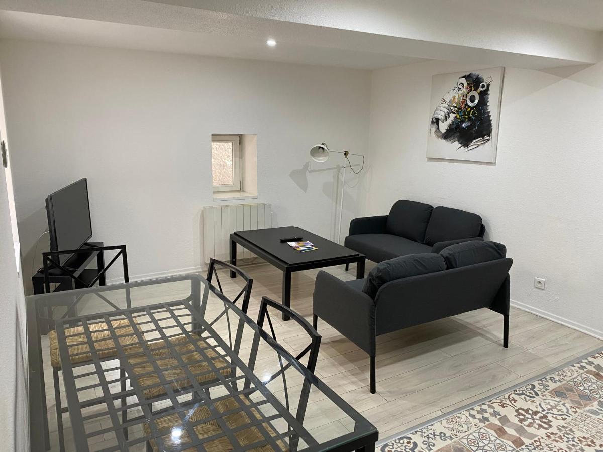 Appartement 2Eme Etage 42M2 Hyper Centre Ville / Parking Gratuit Ріон Екстер'єр фото